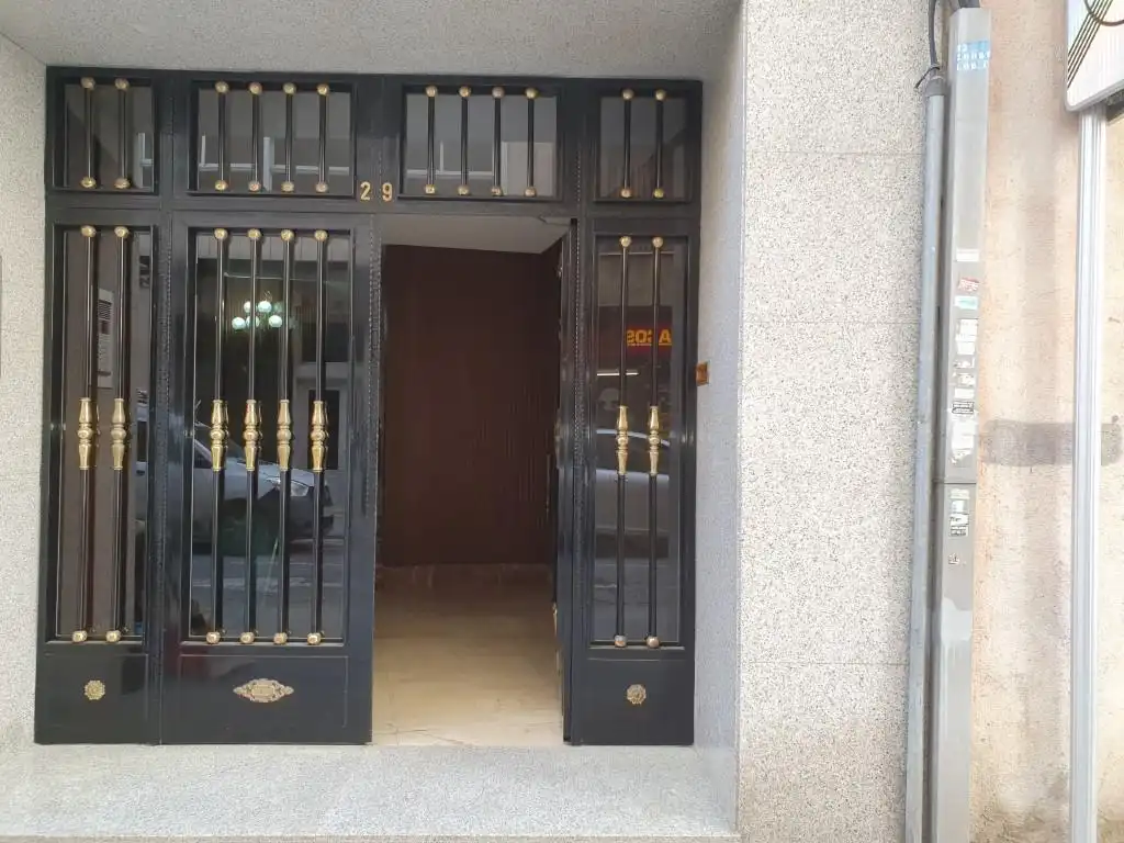 Commercial properties for sale in Burriana / Borriana