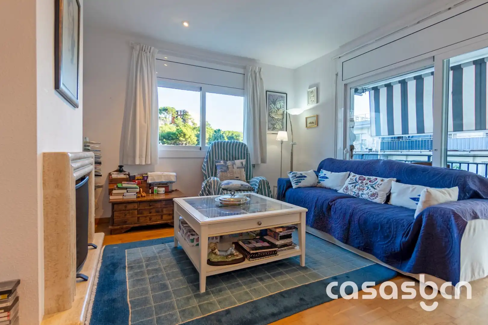Living room of Houses for sale in Castelldefels  with Air Conditioner, Heating and Private garden