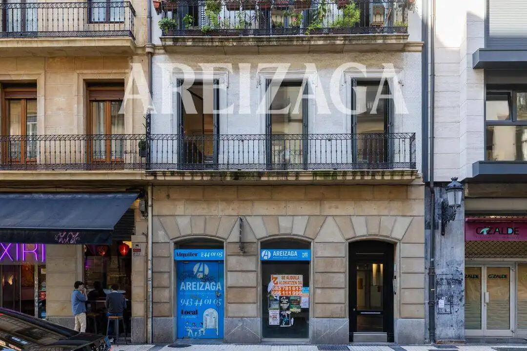 Außenansicht von Büro zur Miete in Donostia - San Sebastián 