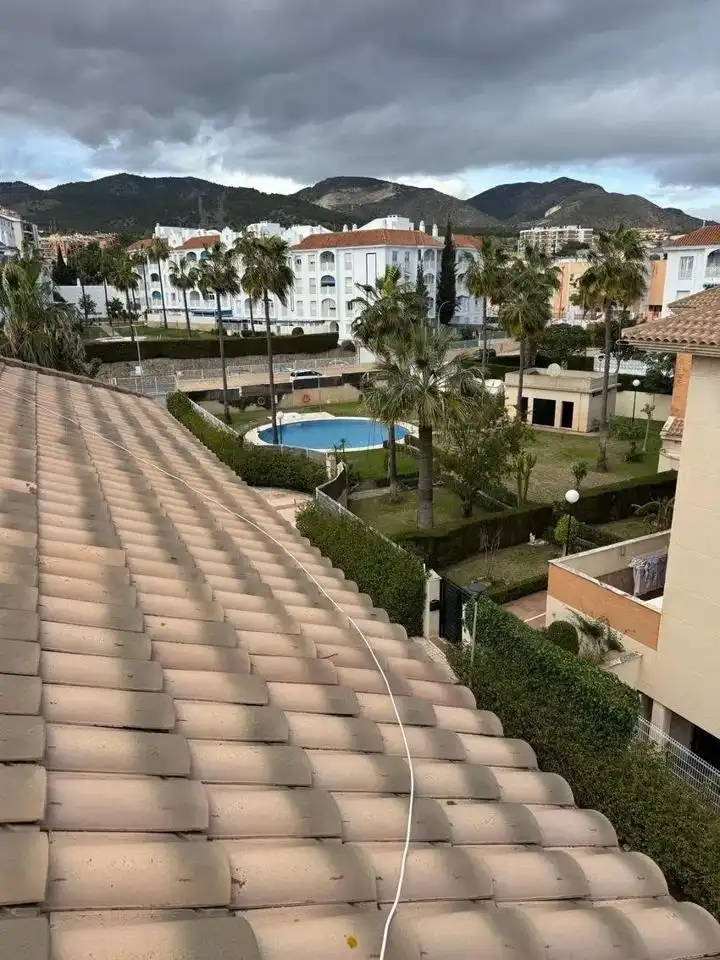 Pis amb piscina en venda a Centro