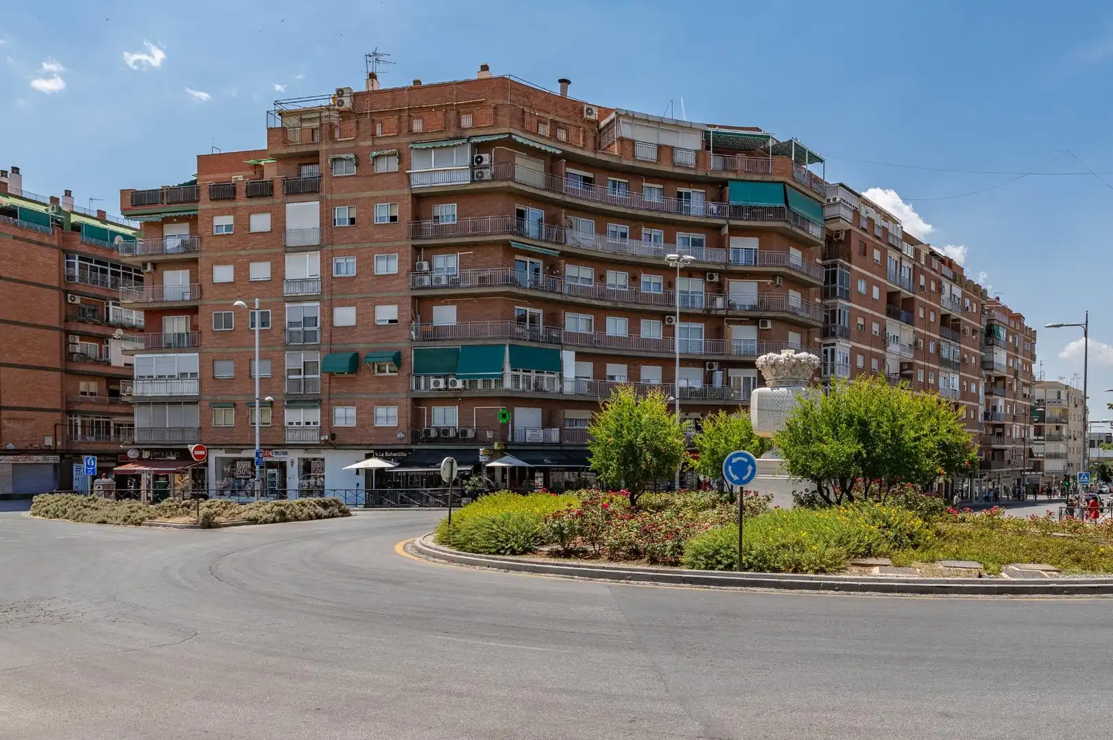 Exterior view of Attic for sale in Granada  with Air Conditioner, Heating and Private garden