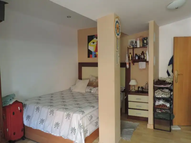 Dormitori de Casa o xalet en venda en Armuña de Tajuña amb Calefacció