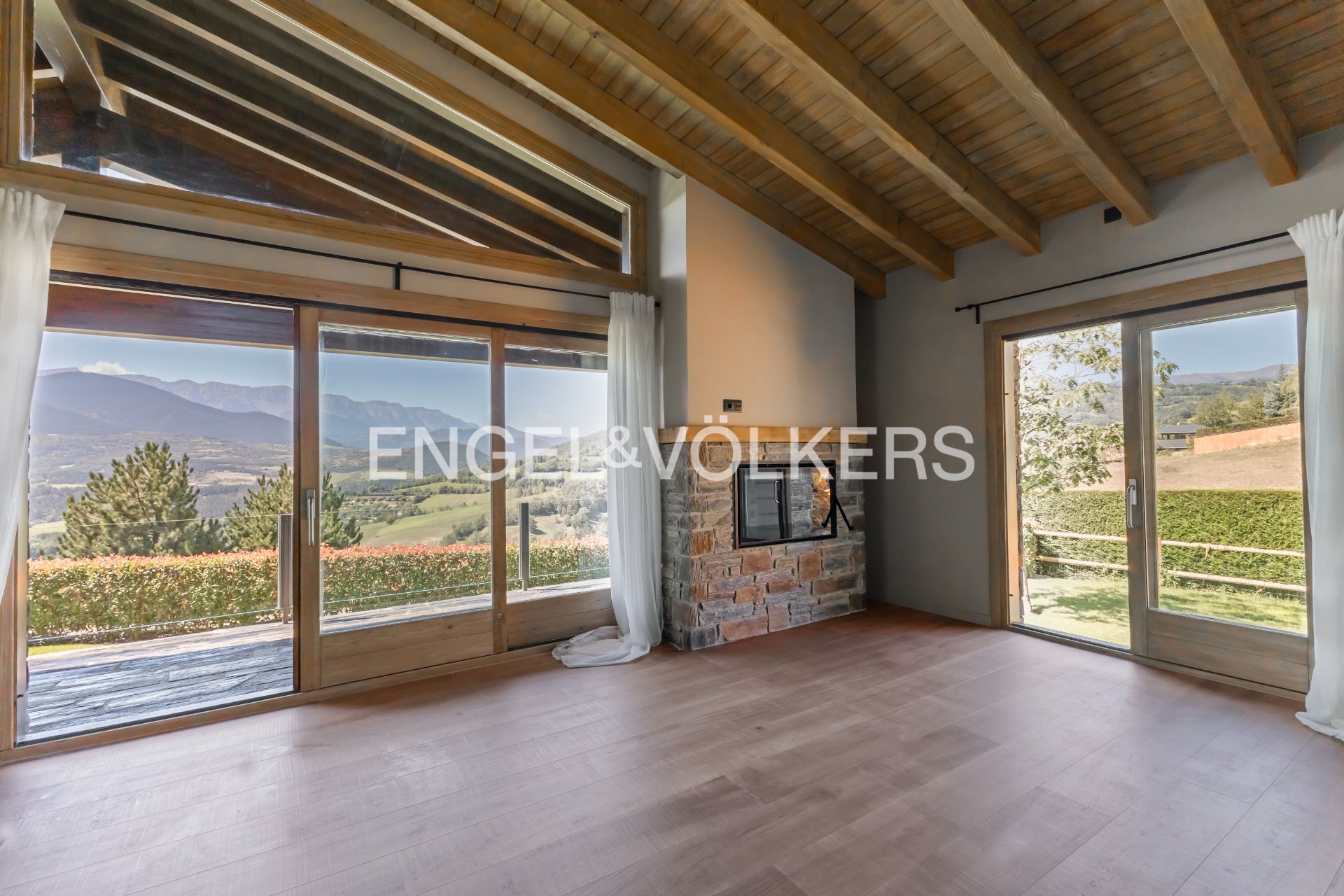 Living room of House or chalet for sale in Prullans  with Heating, Private garden and Parquet flooring