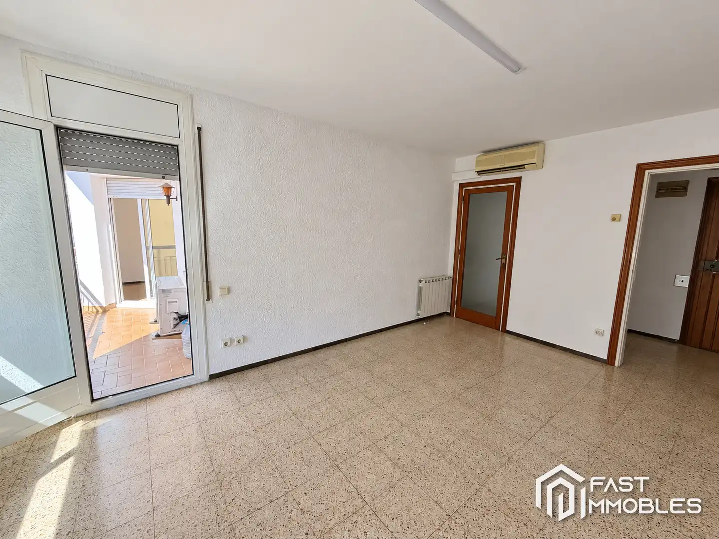 Appartamento con terrazza in vendita a Carrer de Sicília, imagen 2