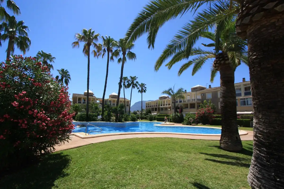 Appartement compact avec piscine à vendre à Las Marinas / Les Marines, imagen 3
