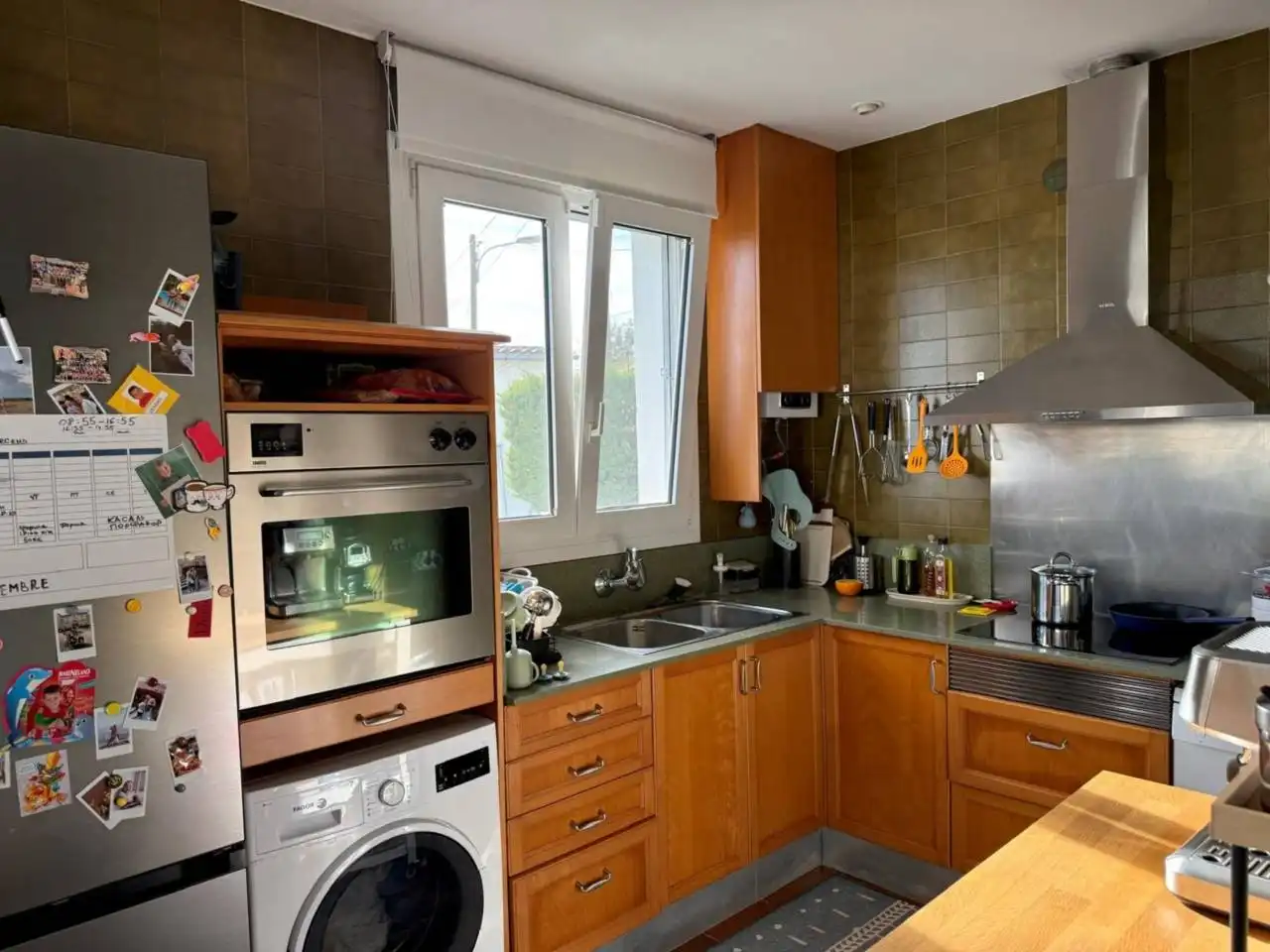 Cuina de Casa o xalet en venda en Lloret de Mar amb Aire condicionat, Calefacció i Jardí privat
