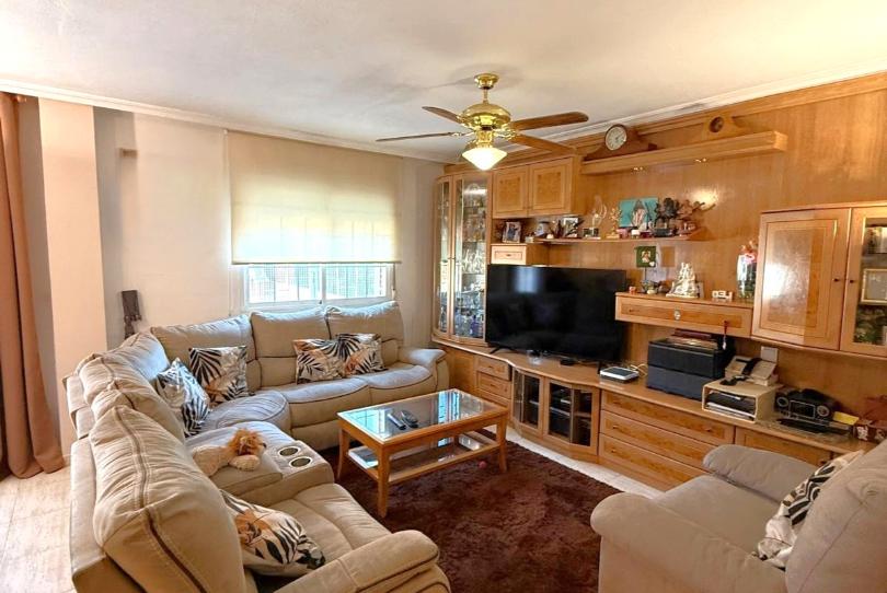 Foto 1 de Casa o xalet en venda a Villanueva de la Torre, Guadalajara