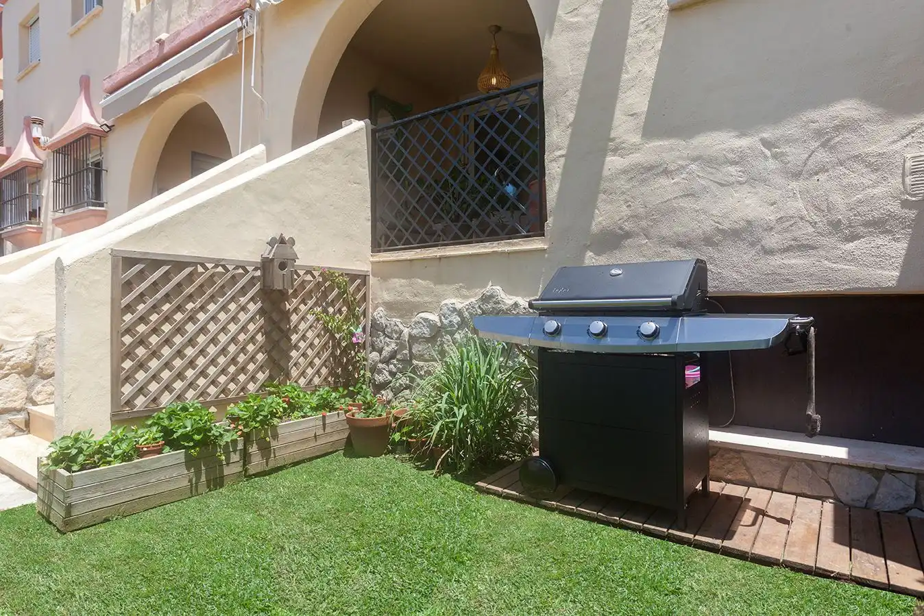 Jardín de Casa adosada en venta en Tarifa con Aire acondicionado, Calefacción y Jardín privado