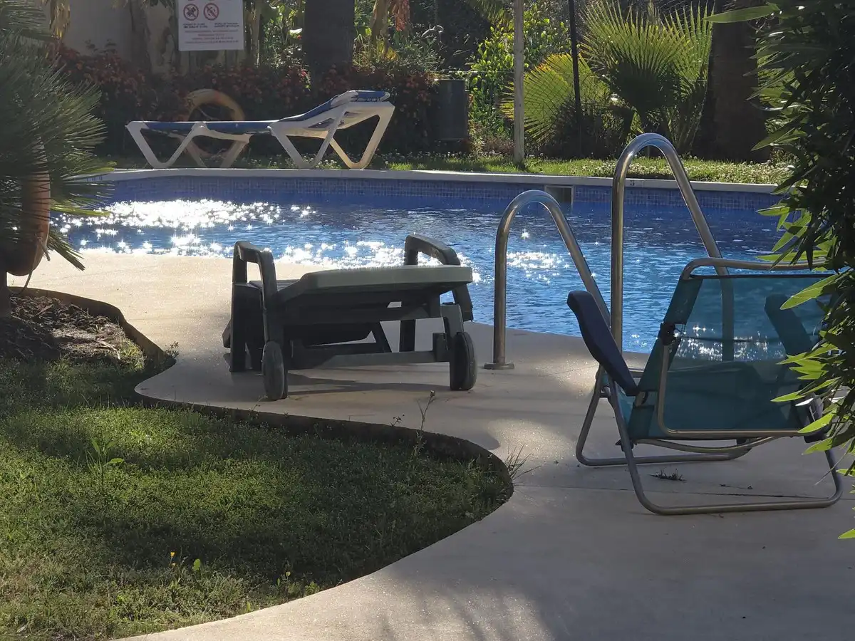 Schwimmbecken von Wohnungen zum Verkauf in Mijas mit Klimaanlage, Heizung und Terrasse