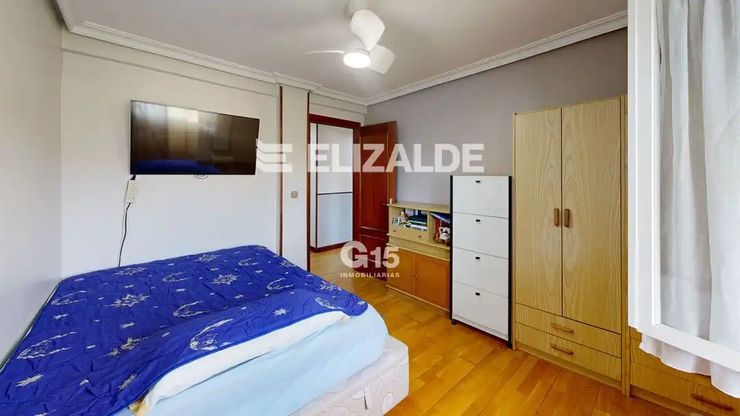 Bedroom of Flat for sale in Donostia - San Sebastián   with Heating and Balcony