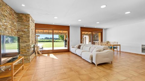 Foto 2 de Finca rústica en venta en Carrer Marinada , Garrigàs, Girona