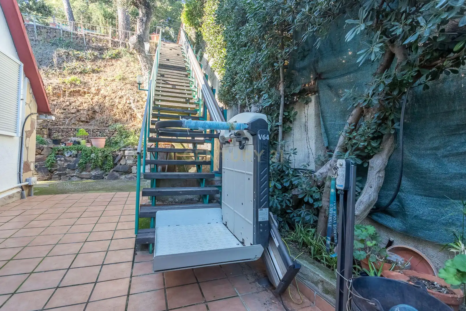 Houses for sale in Calle Lloret, Pineda de Mar, Spain, -1, Calella