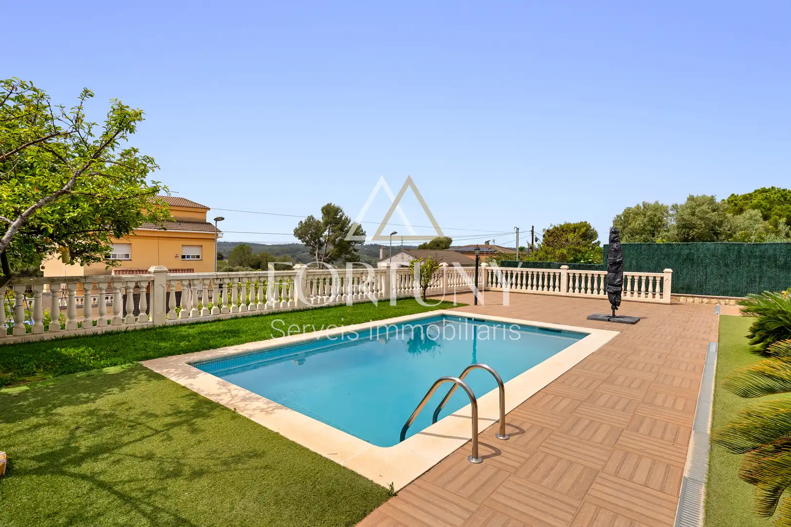 Piscina de Casa o xalet en venda en El Catllar  amb Aire condicionat, Piscina i Balcó