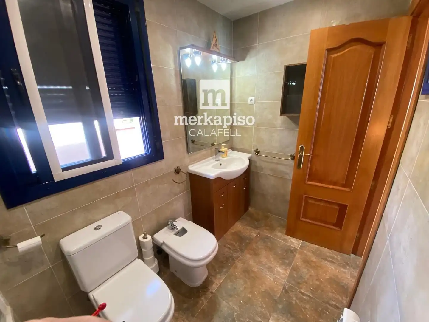Baño de Casa adosada de alquiler en Calafell con Calefacción, Terraza y Amueblado