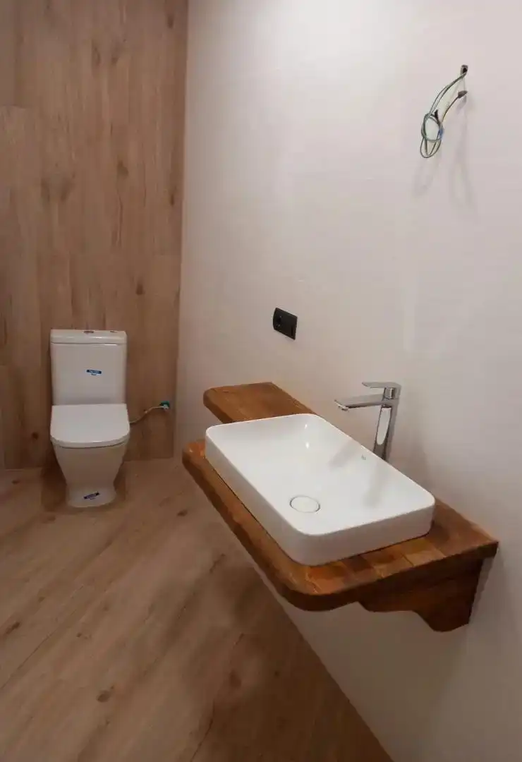 Baño de Casa adosada en venta en Tarrés, Lleida