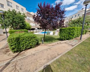 Swimming pool of Flat for sale in Santa Marta de Tormes