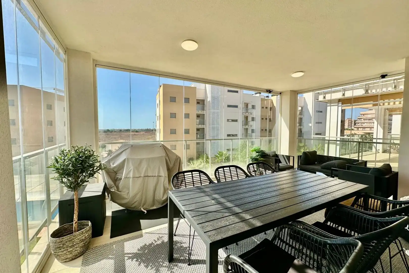 Apartamento con terraza en venta en Orihuela Costa, imagen 9