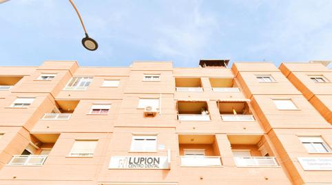 Foto 2 de Piso en venta en Plaza de la Luz, Almería