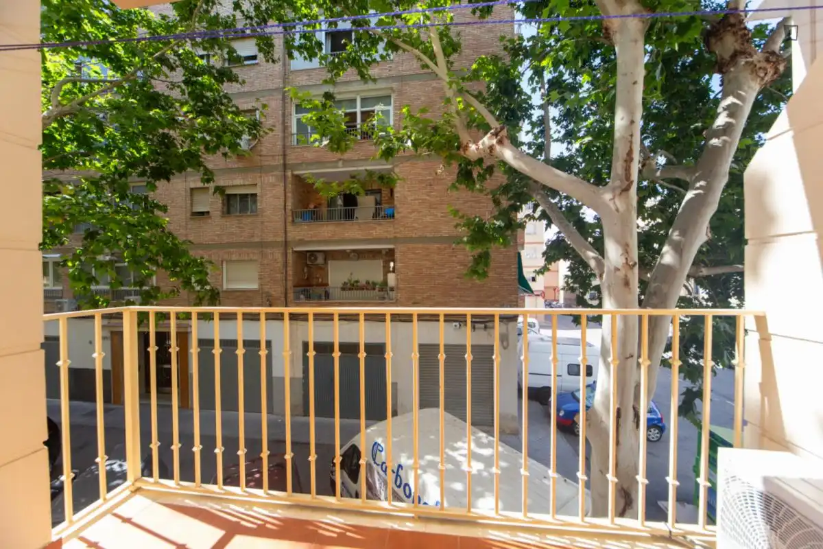Habitación en Barrio de Zaidín