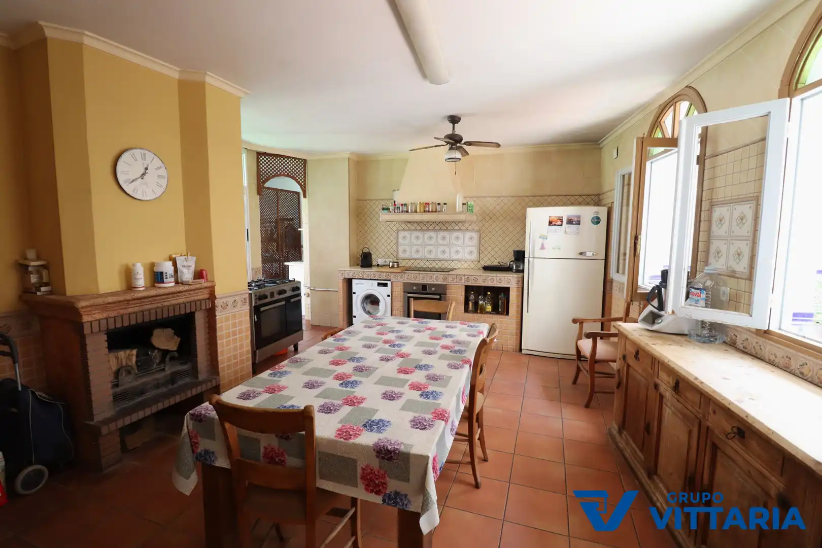 Cocina de Casa adosada en venta en Almería con Aire acondicionado, Terraza y Trastero