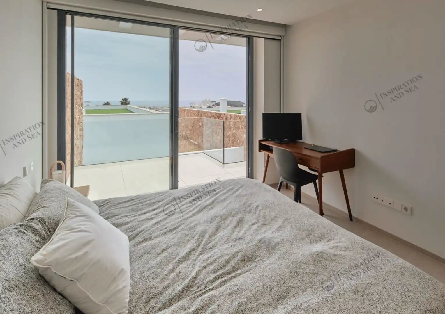 Habitación de Casa o chalet en venta en Santa Eulària des Riu con Aire acondicionado, Calefacción y Jardín privado