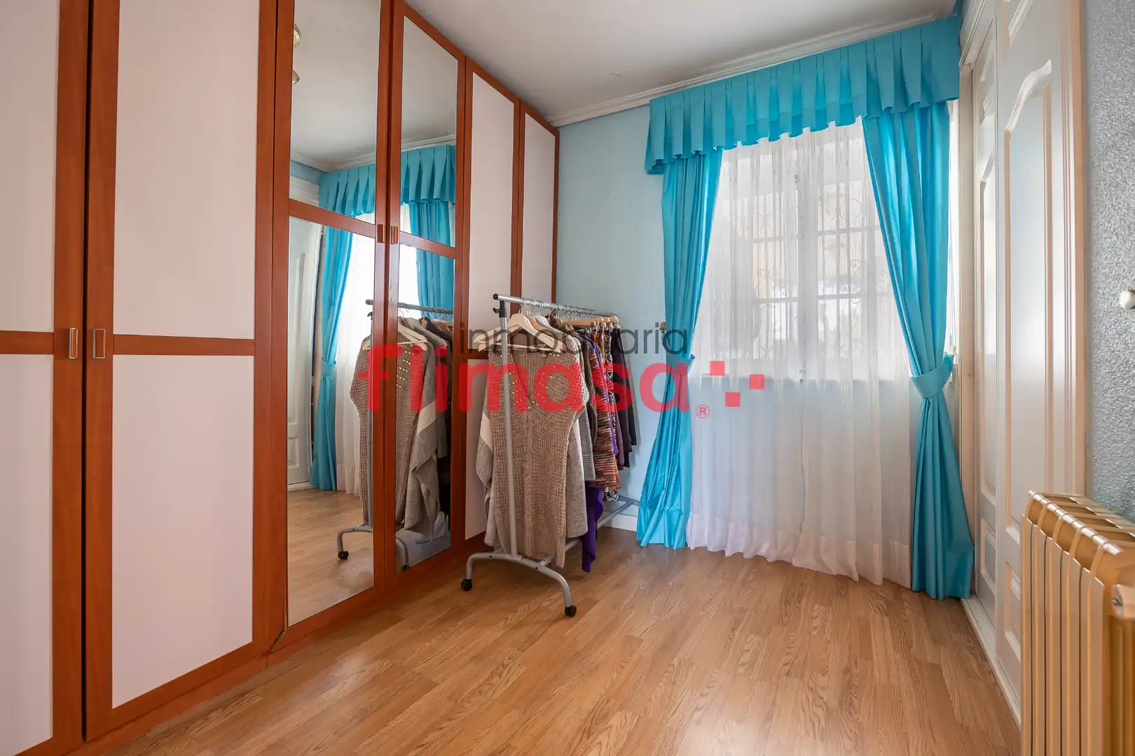 Bedroom of Houses for sale in Villaviciosa de Odón  with Air Conditioner, Heating and Private garden