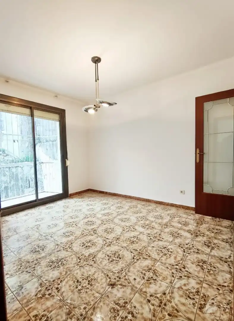 Sala de estar de Piso en venta en Barcelona con Balcón