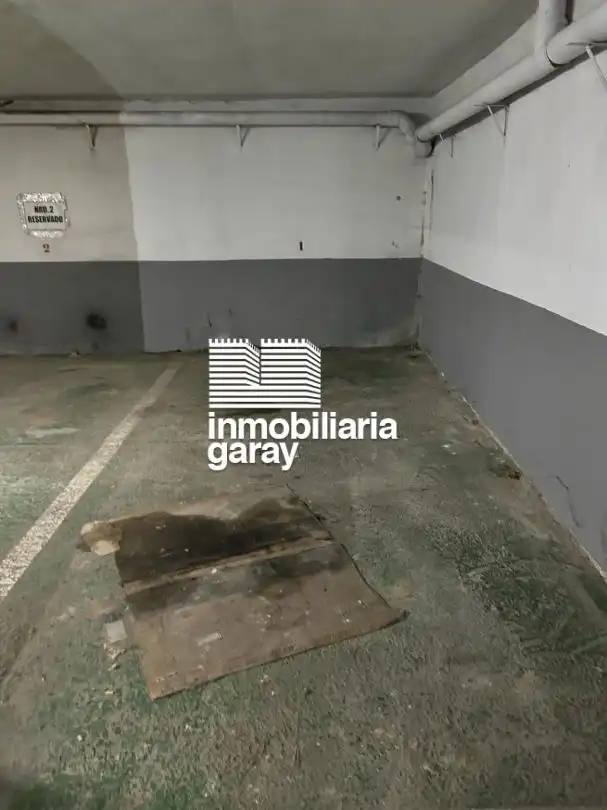 Garaje en venta en Medina de Pomar