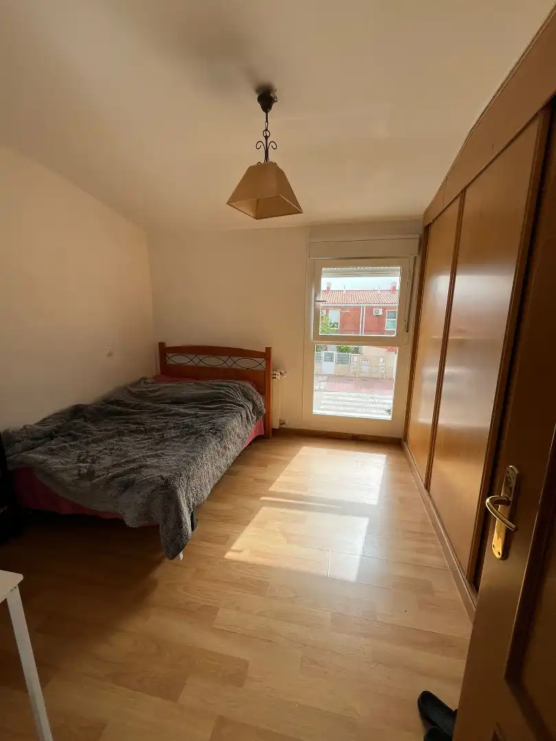 Casa adosada en venta en Yunquera de Henares