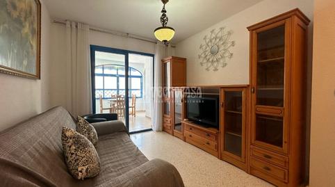 Foto 2 de Piso en venta en Los Árboles, Málaga