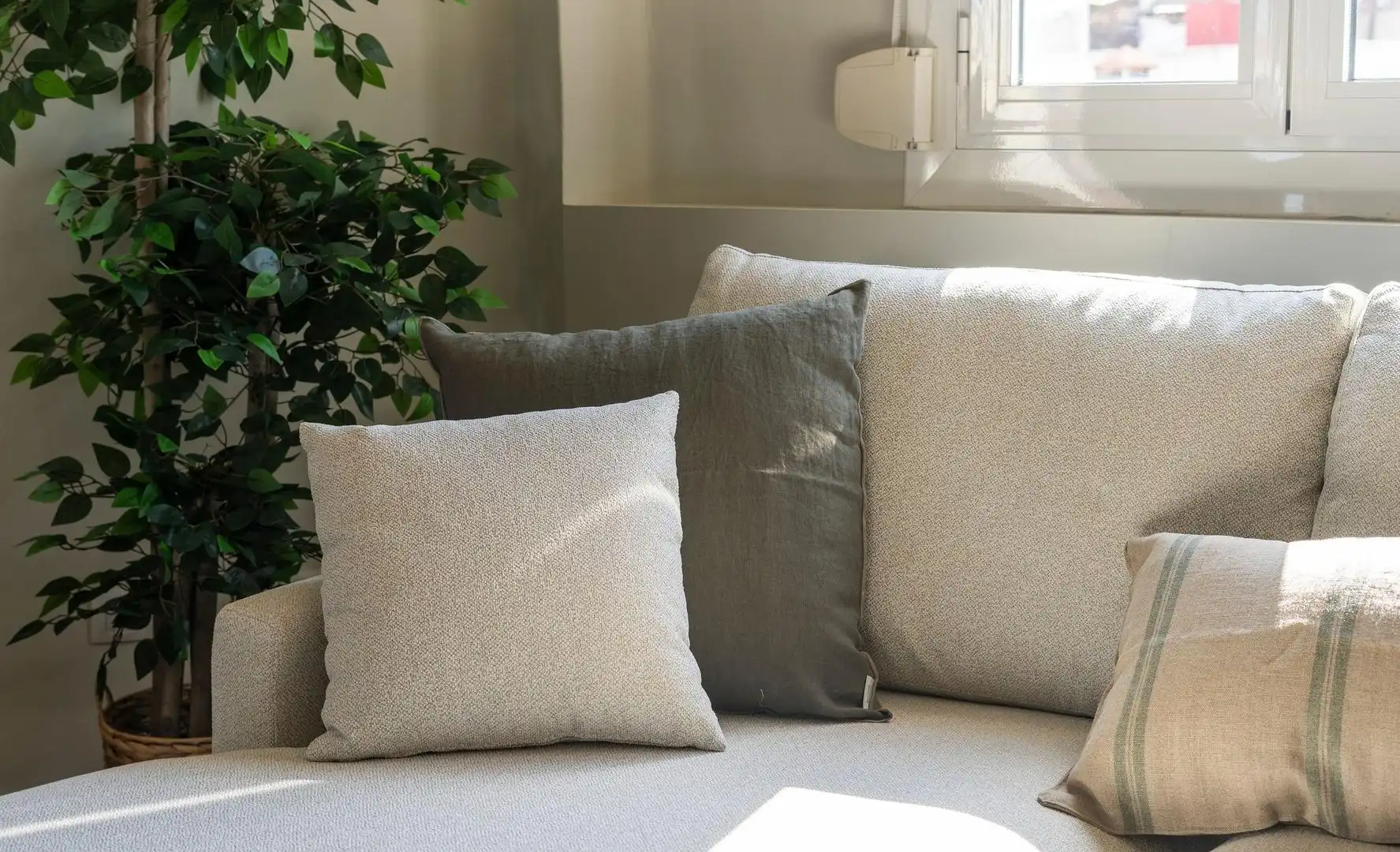 Bedroom of Attic for rent in Valencia  with Air Conditioner, Heating and Terrace