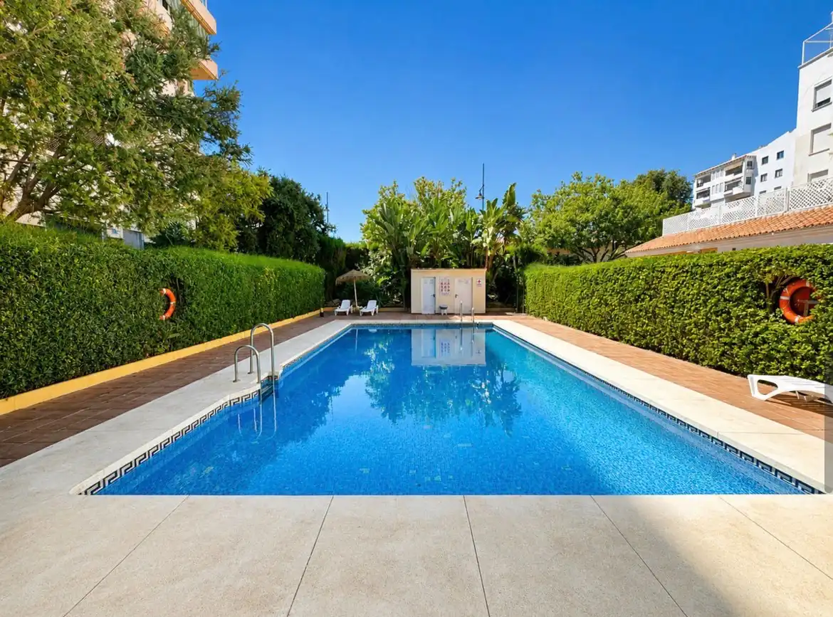 Appartement avec piscine à vendre à Puerto Deportivo, imagen 2