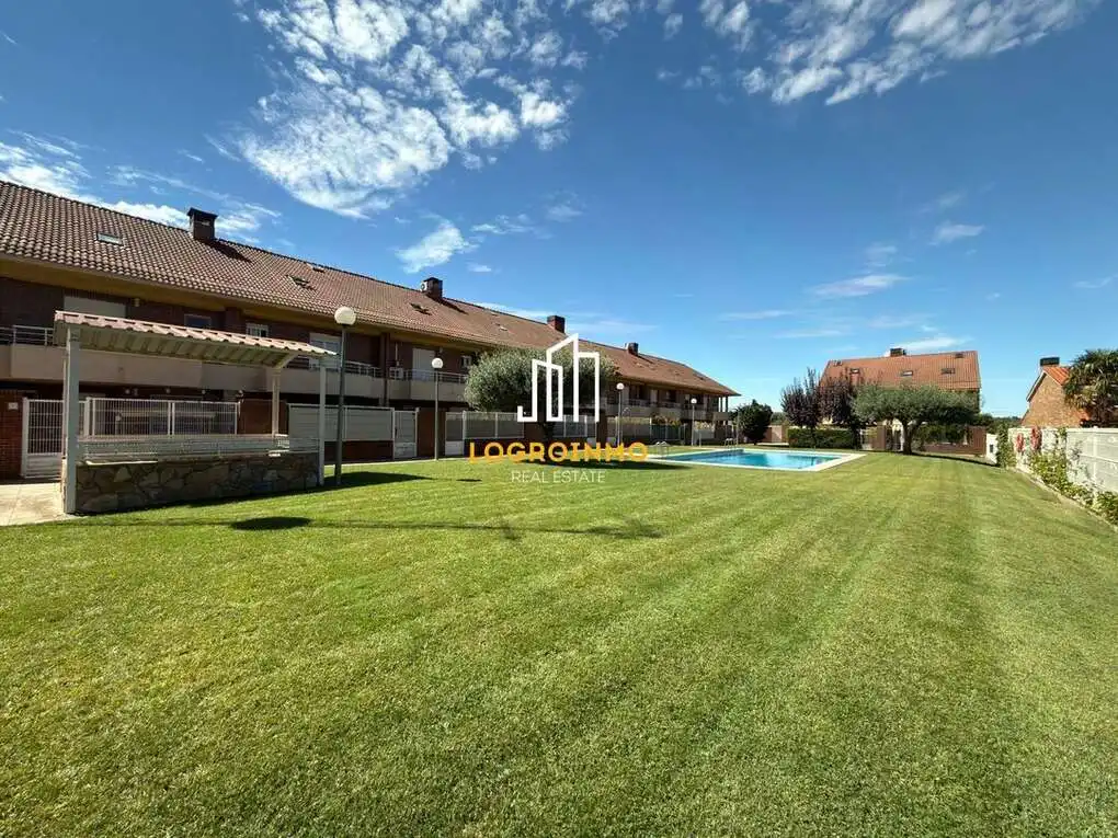 Adosado con piscina en venta en Villamediana de Iregua, imagen 70