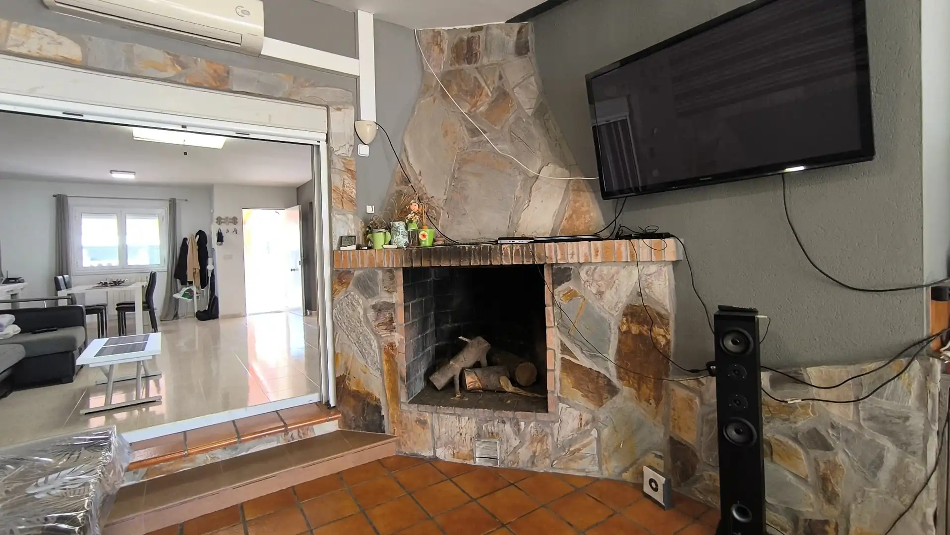 Casa adosada en venda en Pinseque amb Aire condicionat, Calefacció i Jardí privat