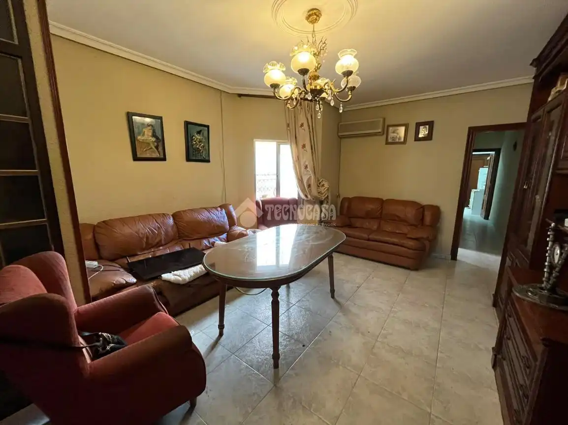 Sala de estar de Piso en venta en Linares con Aire acondicionado y Calefacción