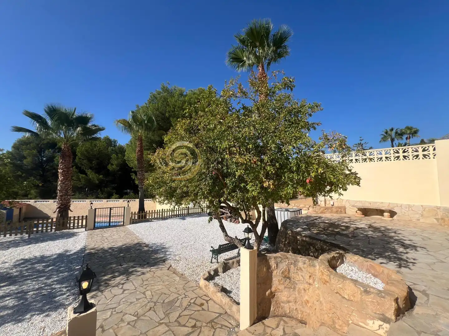 Jardí de Casa o xalet en venda en La Nucia amb Aire condicionat, Jardí privat i Terrassa