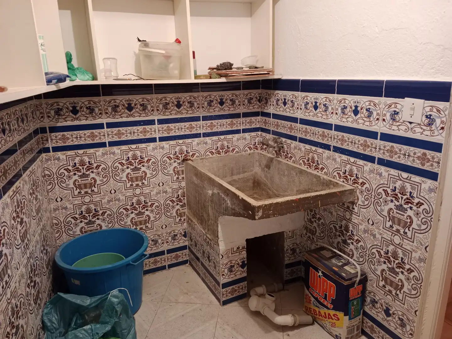 Badezimmer von Einfamilien-Reihenhaus zum Verkauf in Lahiguera mit Klimaanlage, Terrasse und Abstellraum