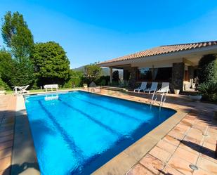 Piscina de Casa o xalet en venda en La Garriga amb Aire condicionat, Jardí privat i Terrassa