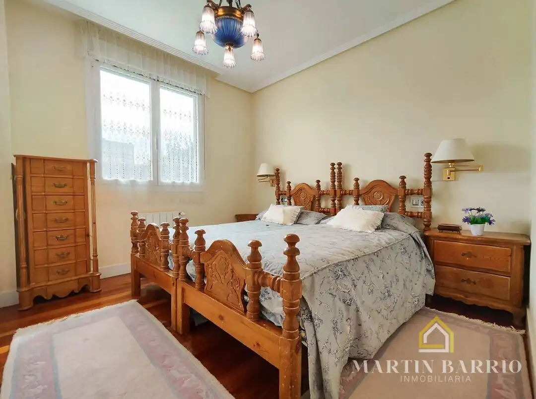 Habitación de Piso en venta en Getxo  con Aire acondicionado, Calefacción y Jardín privado