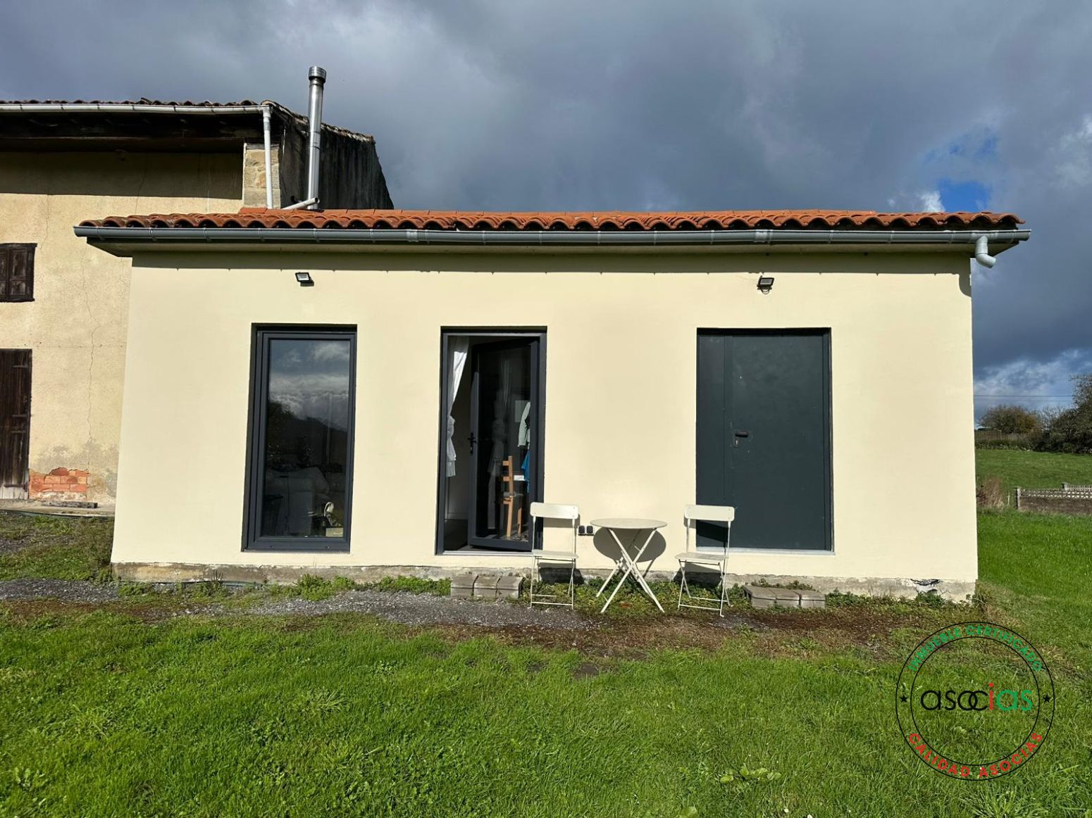 Vista exterior de Casa o chalet en venta en Villaviciosa con Calefacción y Jardín privado