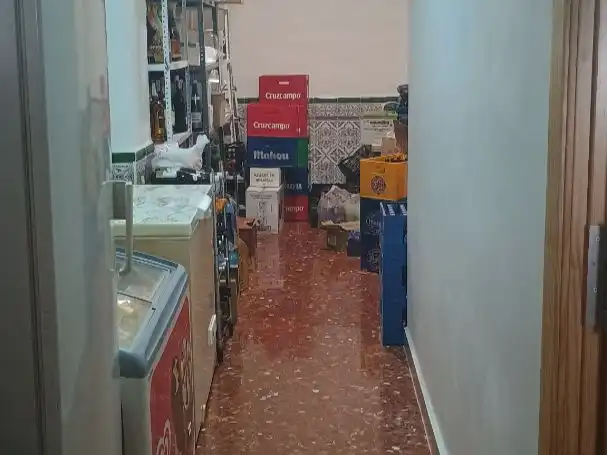 Locale commerciale in cessione a Preceptores 2, imagen 6