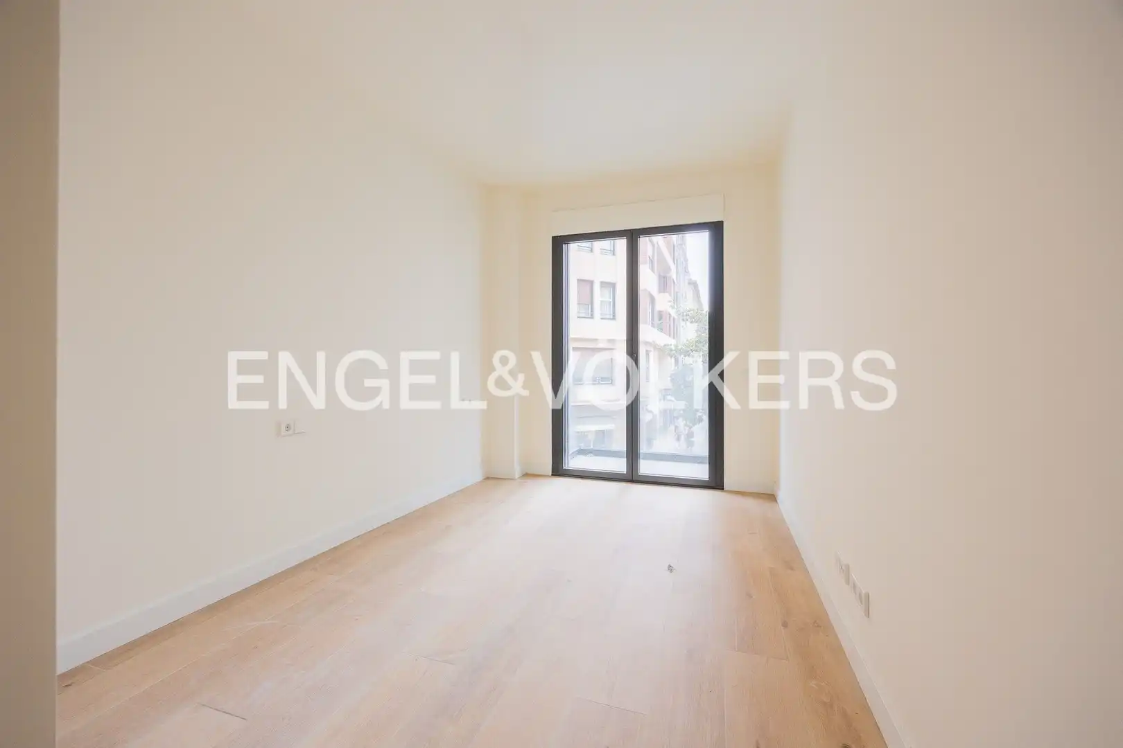 Bedroom of Flat for rent in Bilbao   with Heating and Balcony