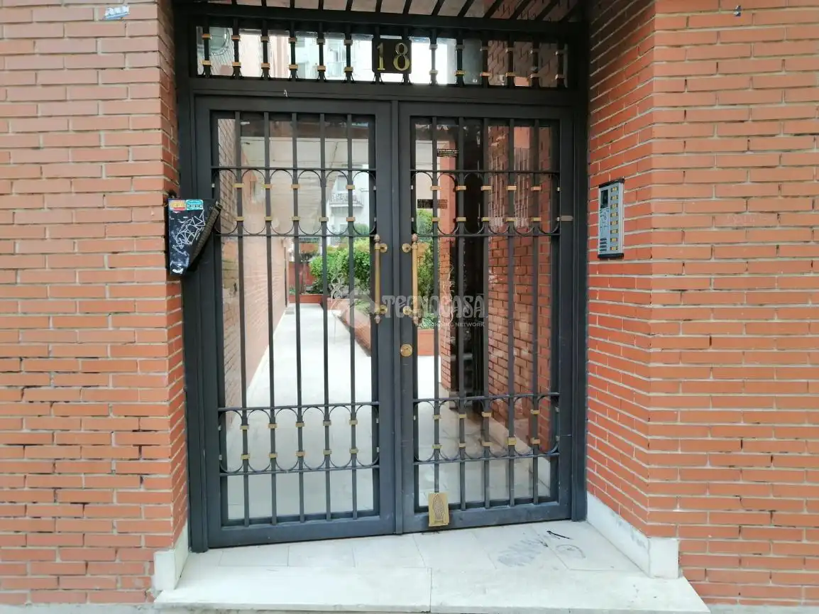 Appartamento con ascensore in affitto a C. de Carmen Cobeña, imagen 26