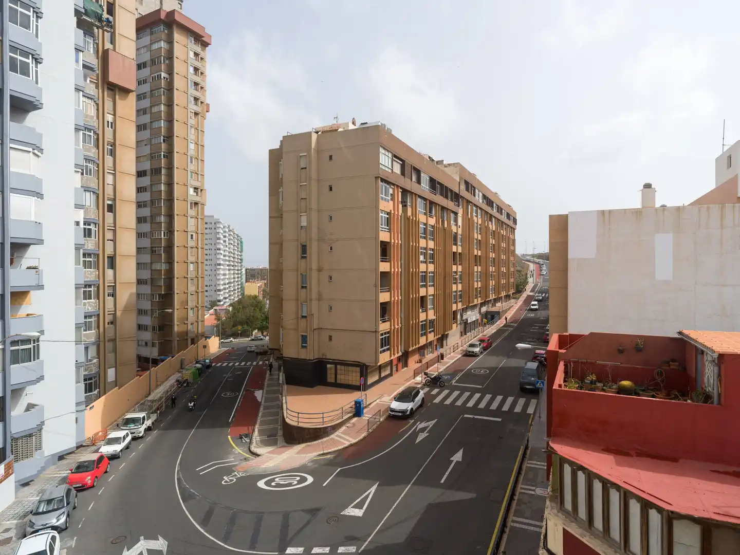 Vista exterior de Piso de alquiler en Las Palmas de Gran Canaria con Trastero