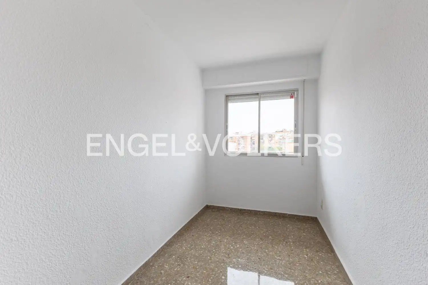 Bedroom of Attic for rent in Valencia  with Air Conditioner, Heating and Terrace