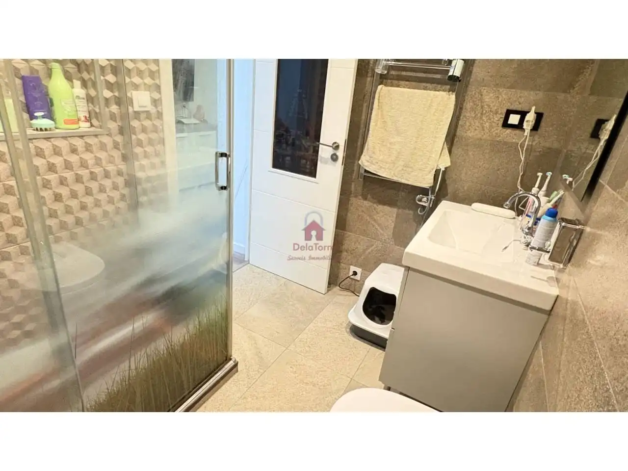 Bany de Pis en venda en Terrassa amb Aire condicionat, Parquet i Balcó