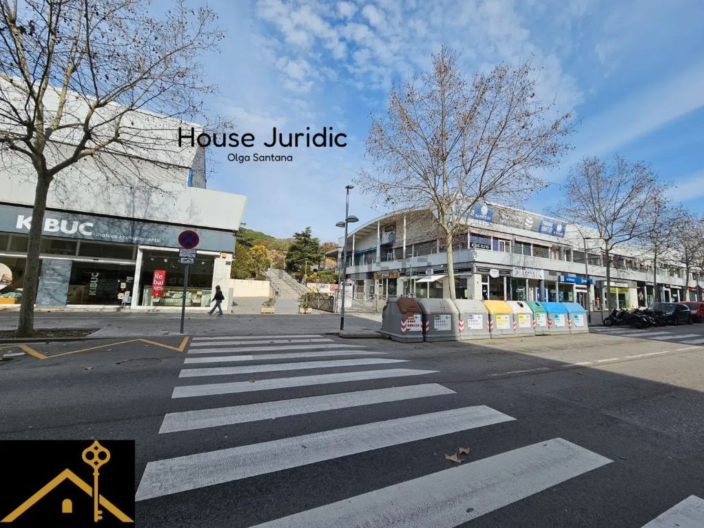 Vista exterior de Local de alquiler en Mataró con Aire acondicionado y Alarma
