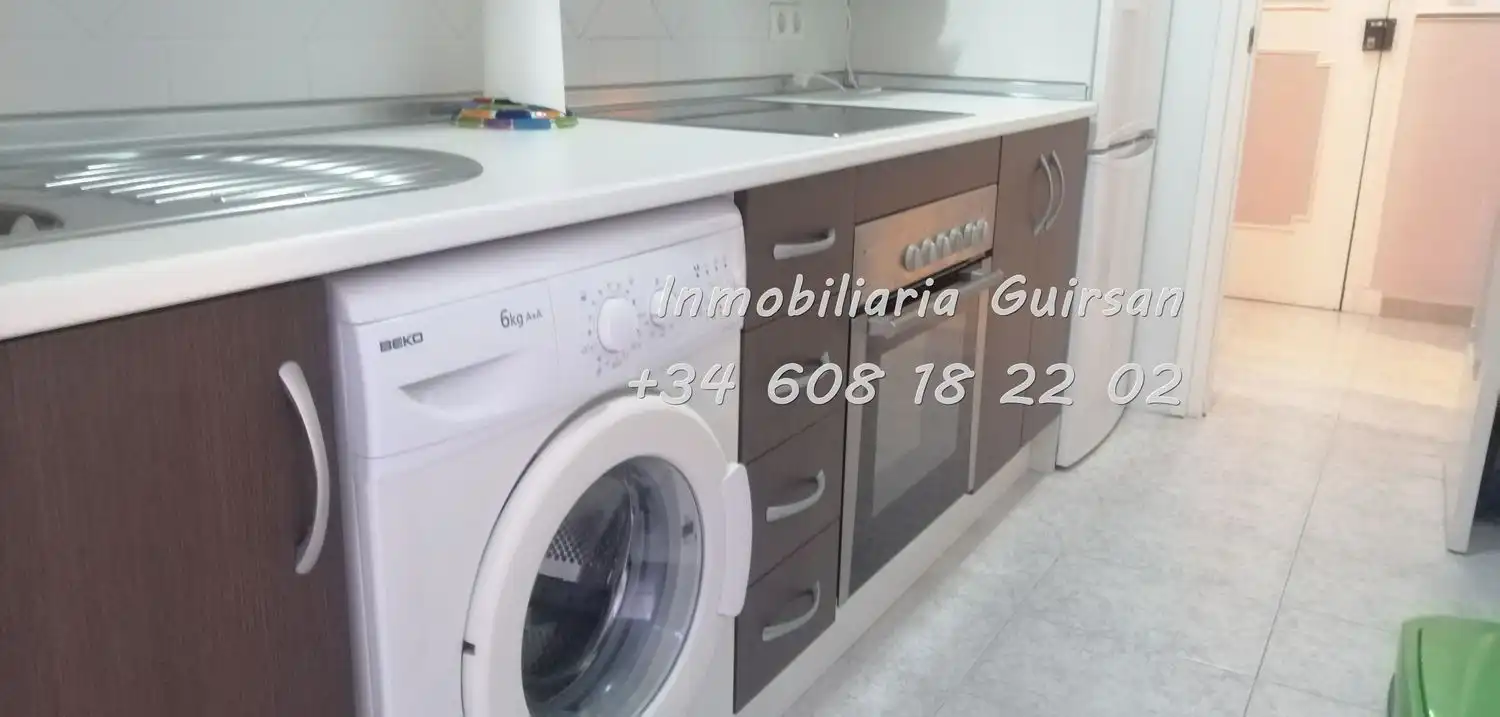 Flat with lift to rent in Plaza Doctor Álvarez 0, imagen 4