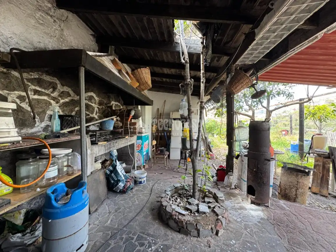 Finca rústica en venda en Las Palmas de Gran Canaria amb Terrassa i Moblat