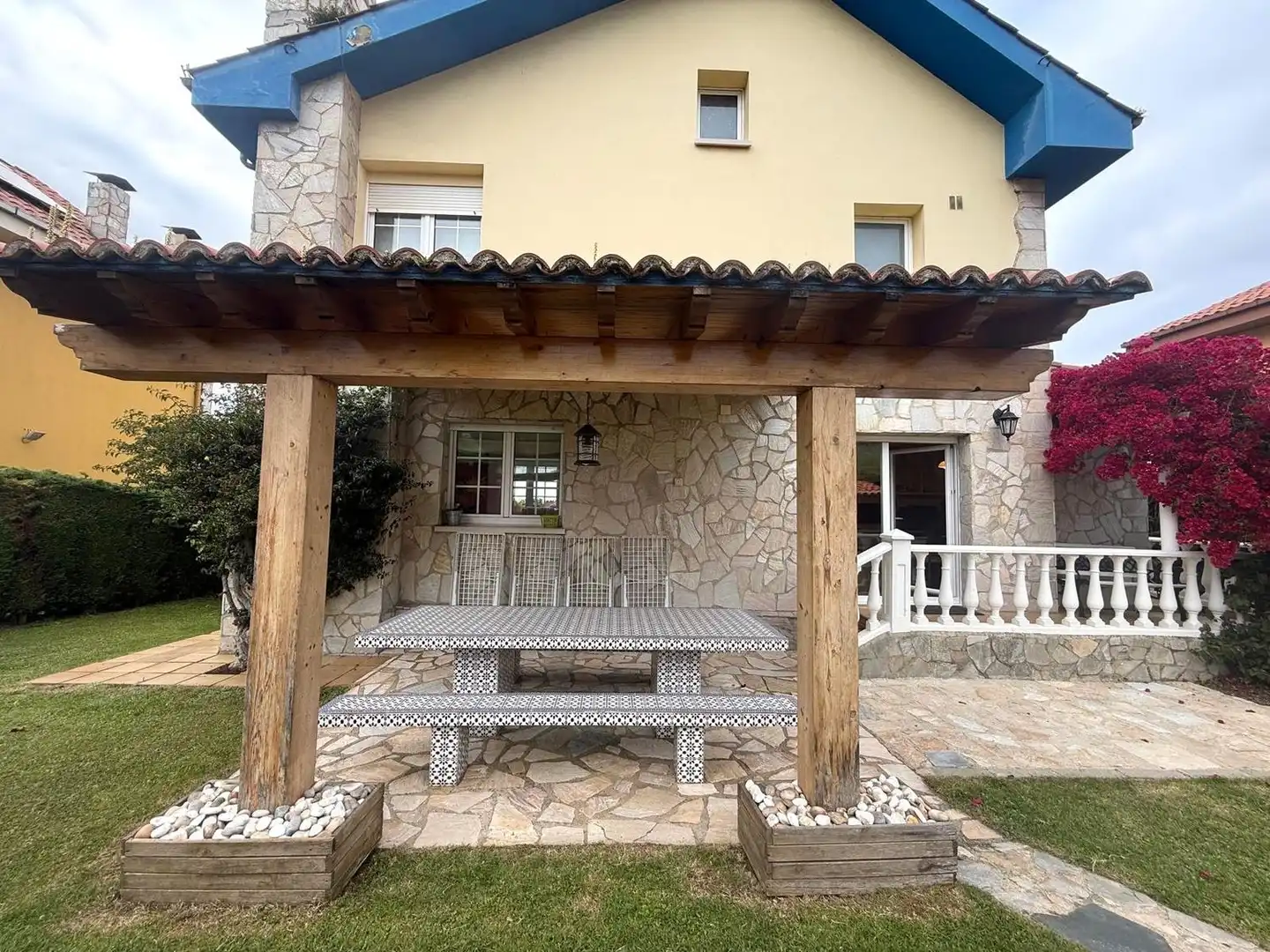 Terraza de Casa o chalet en venta en Gijón  con Calefacción, Terraza y Piscina